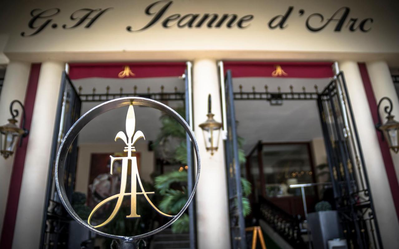 Hotel Jeanne D'Arc Lourdes Kültér fotó